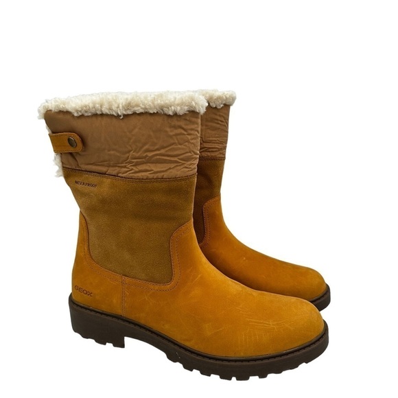 Geox Amaranth Waterproof Suede Wedge Bootie Size 39 - Picture 1 of 6